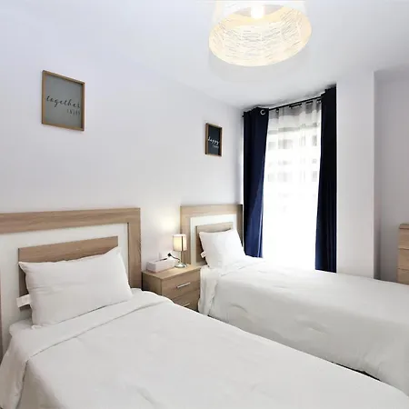 Centre Puccini Apartment *